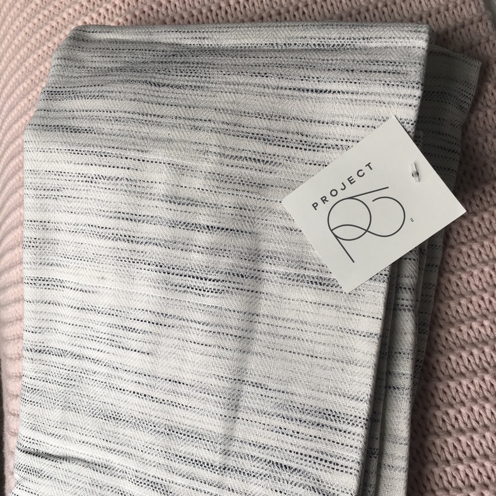 95” Light-Filtering Curtain Panel